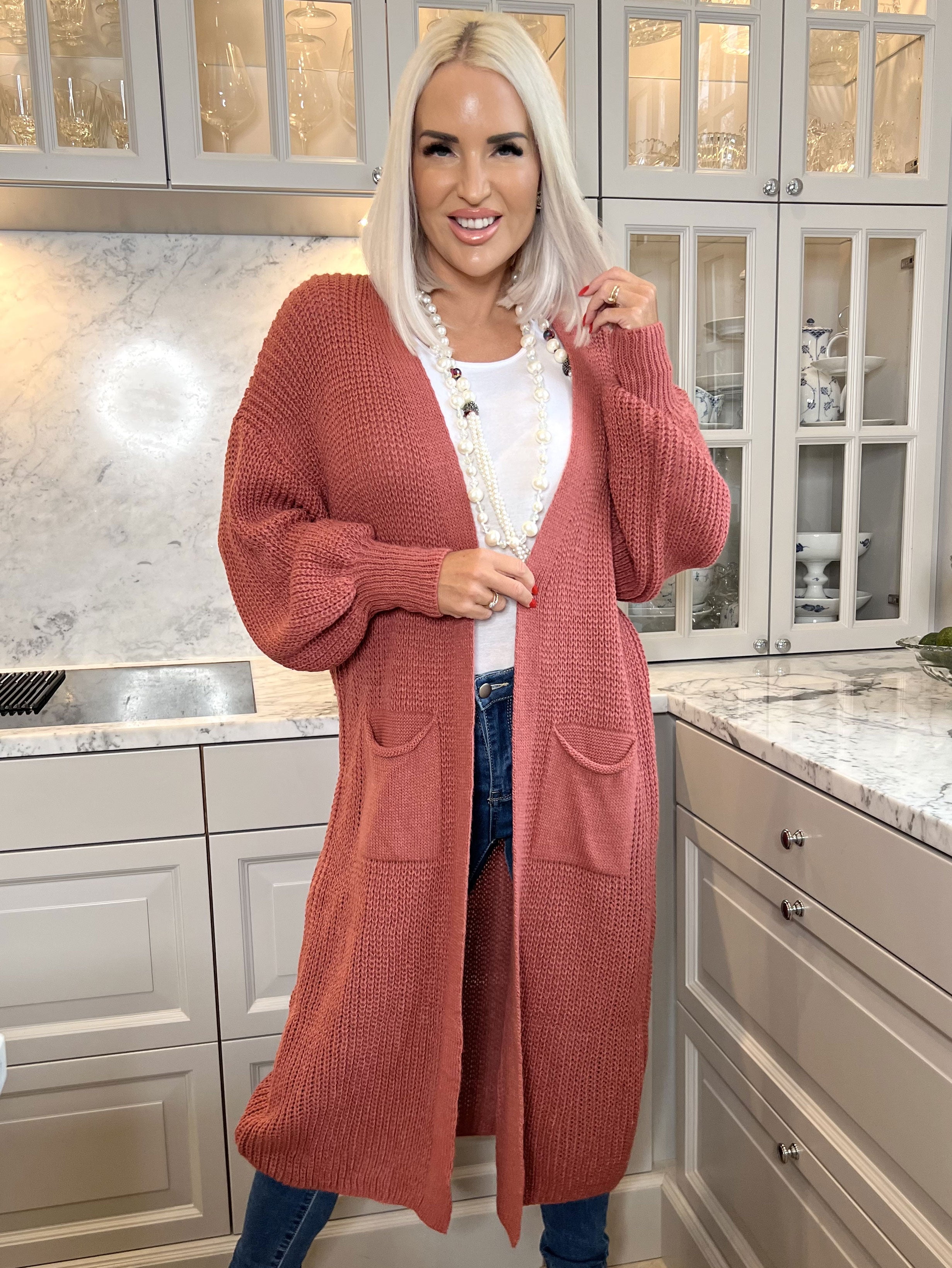 Sally - Strik cardigan med ballonærmer